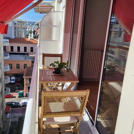 #Thecosystudio06 Meyerbeer Promenade Negresco Nice Buitenkant foto